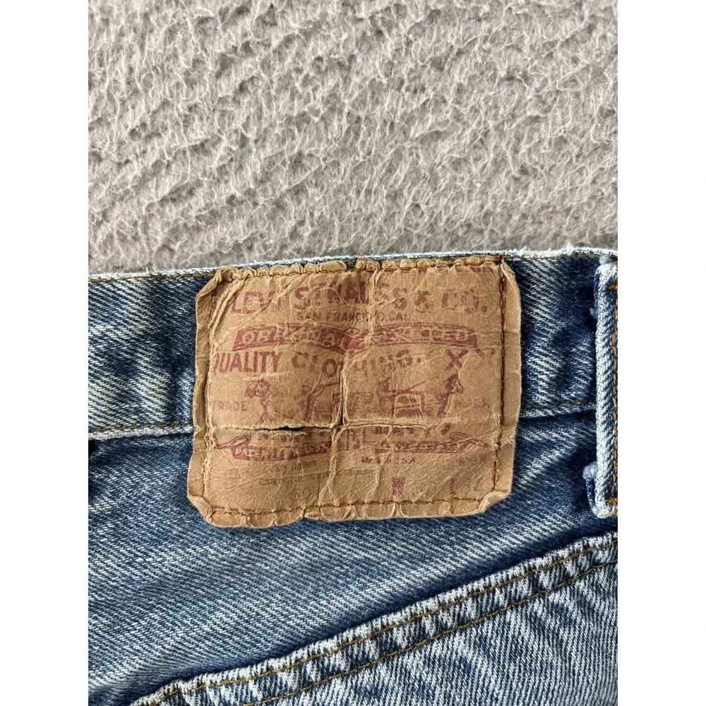 Vintage Levis 501 Jeans Mens Fits 27x30 Distressed Button Fly 80s USA *READ